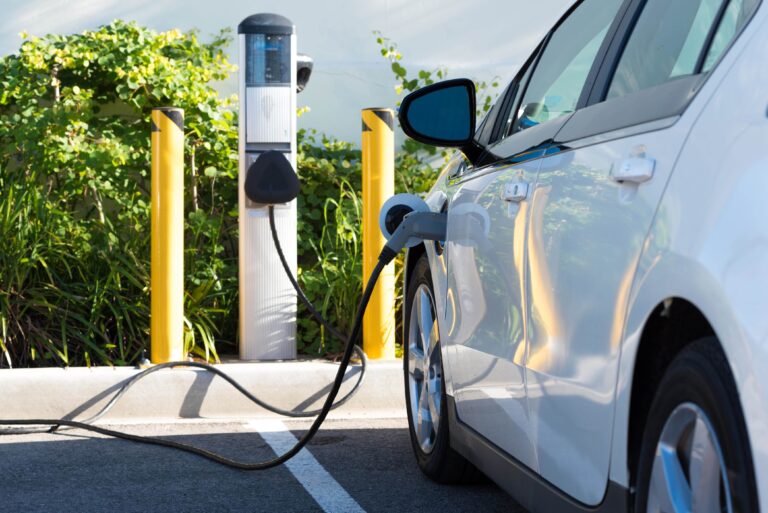 3276a9fe-db1f-48a5-b46b-59ca52480d22_electric_mobility-_1_.jpg