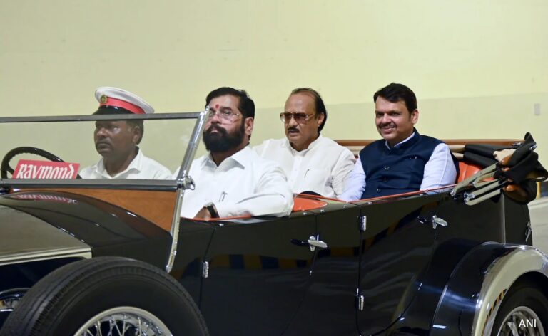 9ko7rkcg_devendra-fadnavis-eknath-shinde-ajit-pawar-fadanvis-shinde-ajit_625x300_11_July_24.jpeg