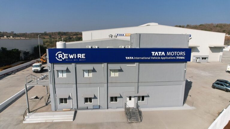 Tata_Motors_Vehicle_Scrapping_Facility_Pune_1732963916099_1732963918540.jpg