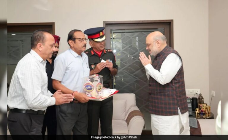 0opa85fg_amit-shah-armed-forces_625x300_07_December_24.jpeg