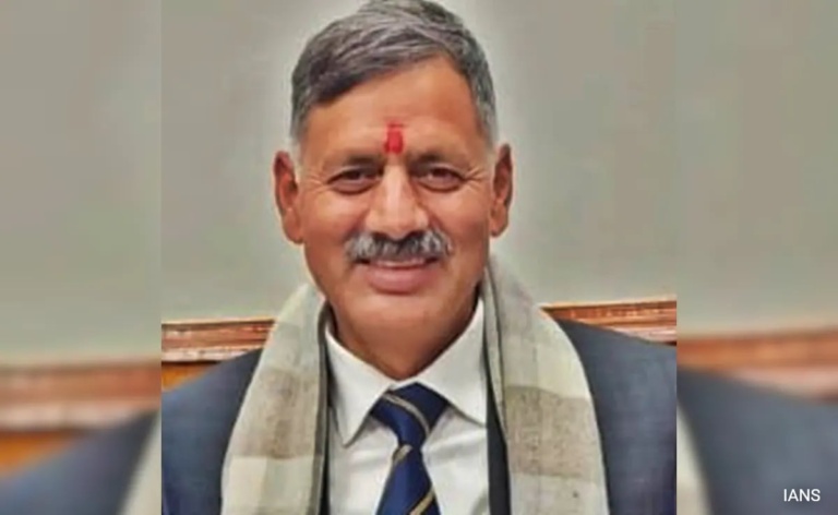 2anda9s_himachal-minister-rajesh-dharmani_625x300_21_December_24.jpeg