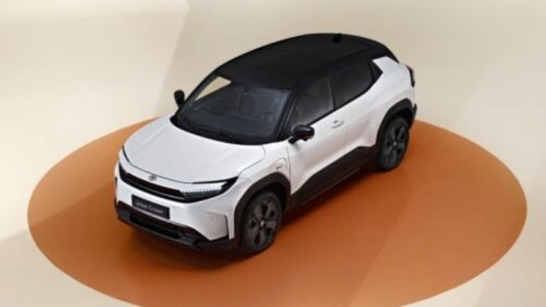 Toyota_Urban_Cruiser_EV_1_1734064488553_1734064495088.jpg