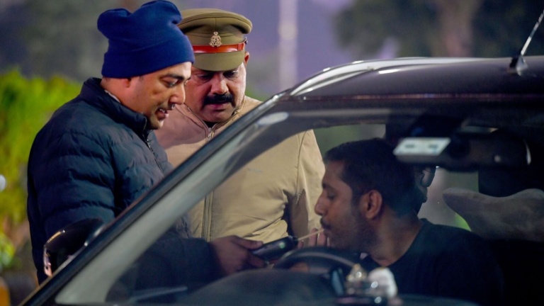 challan_traffic_police__1735419023894_1735419024230.jpg
