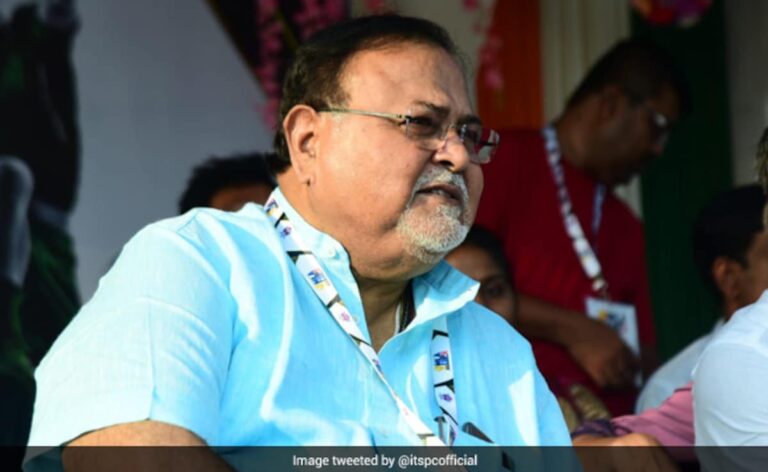 snp19qm8_west-bengal-minister-partha-chatterjee-_625x300_23_July_22.jpg